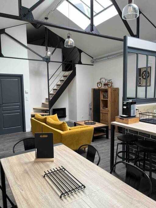 הוילה ויירזון Loft Relais Coeur De France מראה חיצוני תמונה