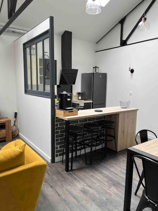 הוילה ויירזון Loft Relais Coeur De France מראה חיצוני תמונה